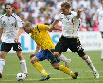 world-cup-03-2006-6-24.avif