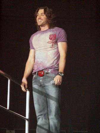 ace-young-07-2006-7-9.avif