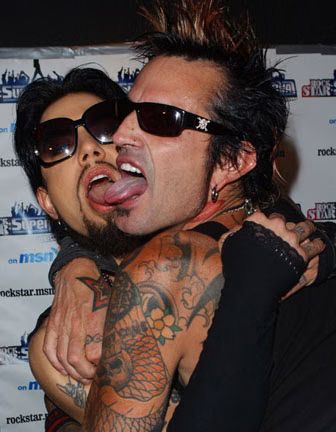 dave-navarro-02-2006-7-17.avif