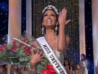 miss-universe-01-2006-7-23.avif
