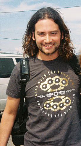 constantine-maroulis-01-2006-8-18.avif