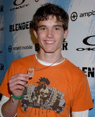 stephan-bender-02-2006-8-4.avif