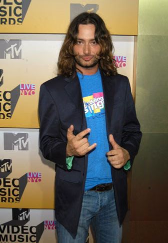 constantine-maroulis-02-2006-9-7.avif