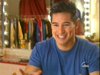 mario-lopez-01-2006-9-13.avif