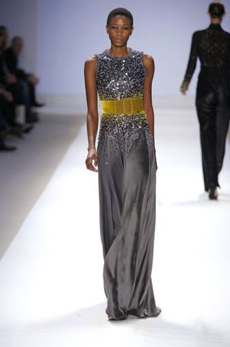 project-runway-02-2006-9-15.avif