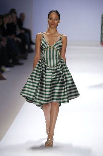 project-runway-03-2006-9-15.avif