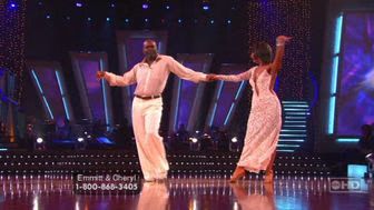 dancing-with-the-stars-01-2006-10-31.avif