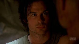 ian-somerhalder-01-2006-10-18.avif