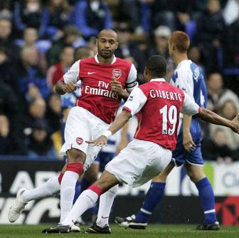 thierry-henry-03-2006-10-23.avif