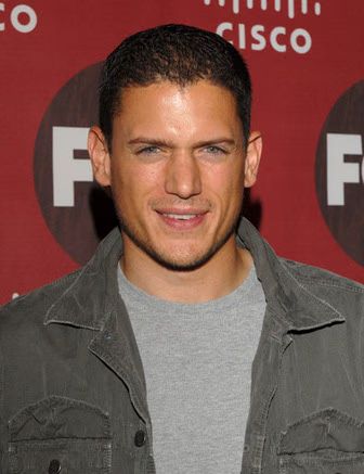 wentworth-miller-02-2006-10-24.avif