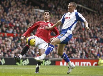 cristiano-ronaldo-01-2006-11-04.avif