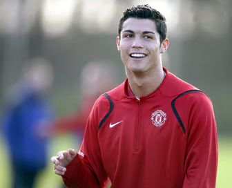 cristiano-ronaldo-02-2006-11-21.avif