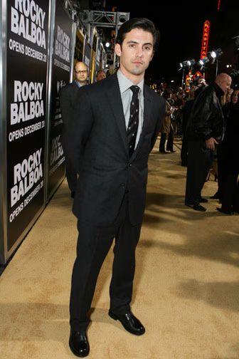 milo-ventimiglia-02-2006-12-14.avif