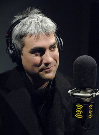 taylor-hicks-04-2006-12-05.avif