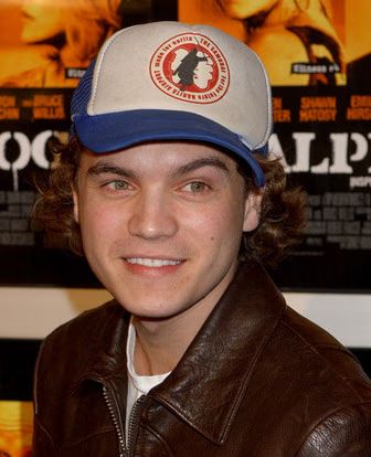 Emile-Hirsch-01-2007-01-04.avif