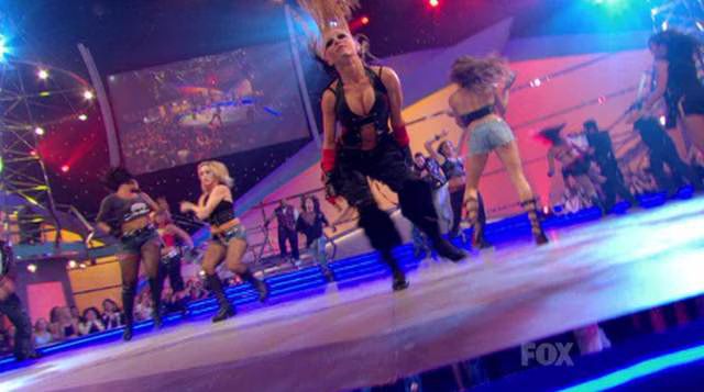 Dance10070527