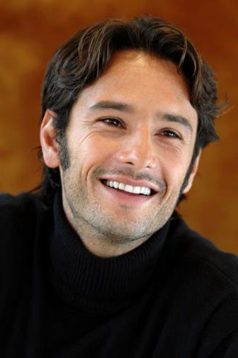 Rodrigo Santoro