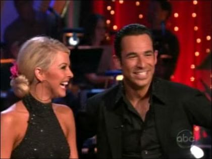 Helio Castroneves and Julianne Hough — Mambo — Dancing with the Stars