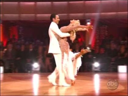 Helio Castroneves and Julianne Hough