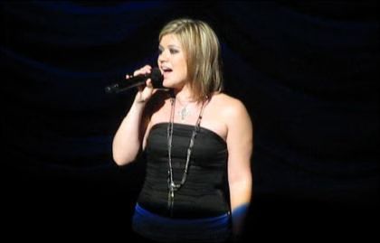 Kelly Clarkson