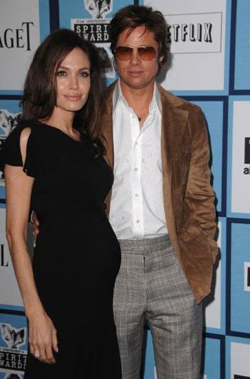 Angelina Jolia Baby Bump