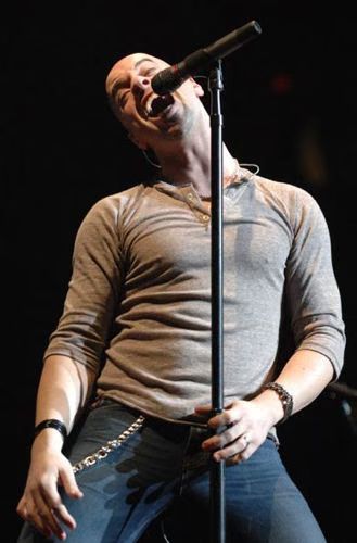 Daughtry is awesome