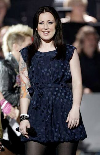 American Idol Gives Back