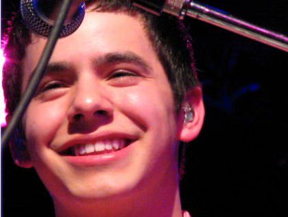 david-archuleta-zero-gravity-01-2009-02-27.avif