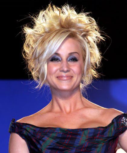 kellie-pickler-04-2009-03-31.avif