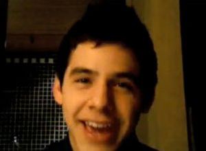 david-archuleta-mcfly-01-2009-04-28.avif