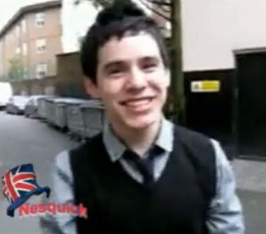 david-archuleta-01-2009-05-06.avif
