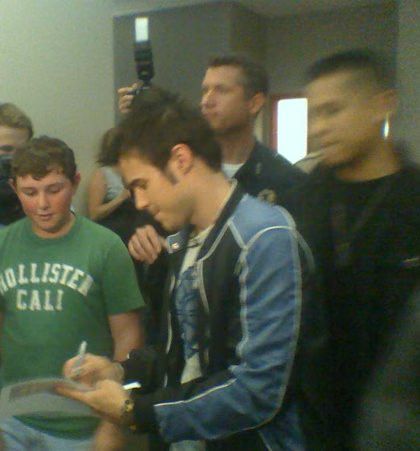 tony-kris-2.avif