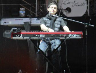 david-archuleta-01-2009-06-26.avif