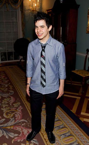 david-archuleta-02-2009-06-10.avif