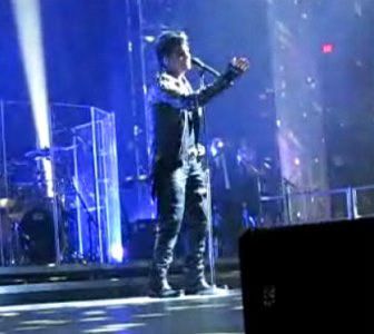 adam-lambert-01-2009-07-07.avif