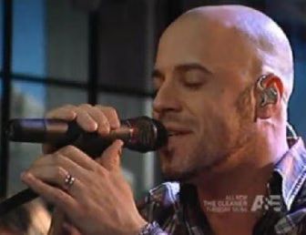 daughtry-01-2009-07-21.avif