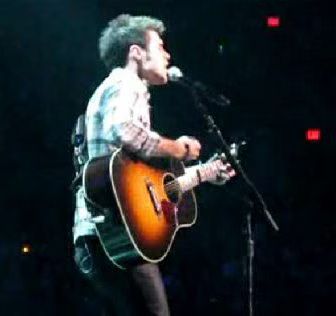 kris-allen-01.avif