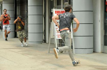 90813X9_LABEOUF_B-GR_01.avif