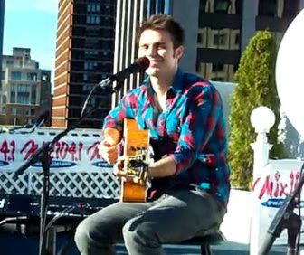 kris-allen-01-2009-09-19.avif