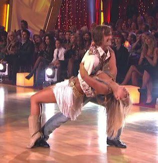 Louie Vito and Chelsie Hightower - Country Two-Step
