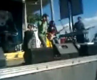 kris-allen-cant-stay-away-01-2009-10-25.avif