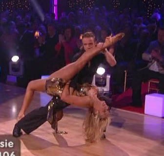 Louie Vito and Chelsie Hightower - Rumba