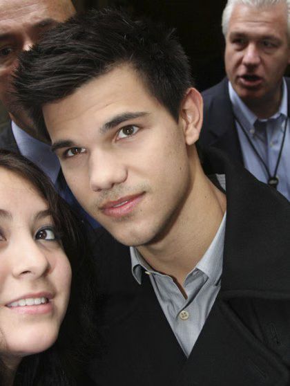 91119W8_LAUTNER_B-GR_05.avif
