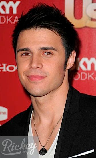 Adam Lambert Kris Allen US Weekly 09-2009-11-19.jpg