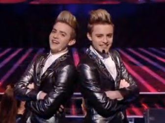 John and Edward Jedward Ice Ice Baby Under Pressure 01-2009-11-14.jpg