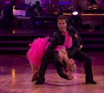 Kelly Osbourne Cha Cha Cha 01-2009-11-16.jpg