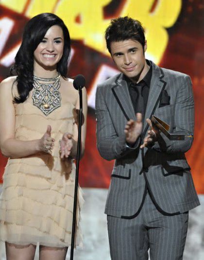 Kris Allen AMA 01-2009-11-22.jpg