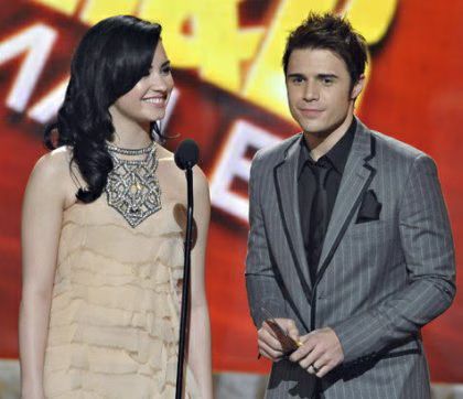 Kris Allen AMA 02-2009-11-22.jpg