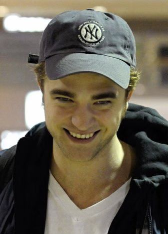 Robert Pattinson 01-2009-11-01.jpg