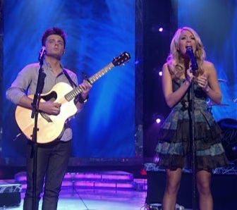 Carrie Underwood Sons of Sylvia 01-2009-12-07.jpg